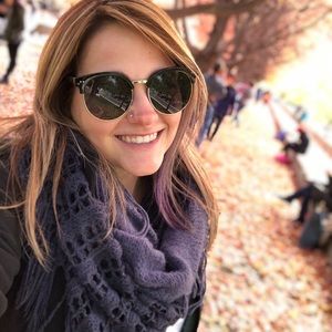 Meet your Posher, Allison